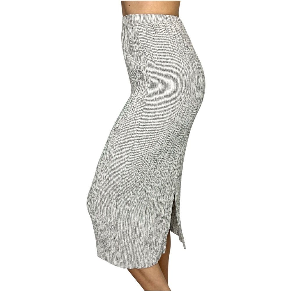 Vintage 90s beige grey crinkly pullon minimalist preppy straight long maxi skirt